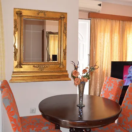 Angellinas Apartment Kato Daratso